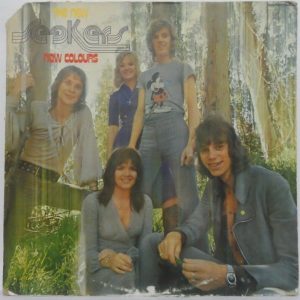 The New Seekers – New Colours LP Original USA elektra press1971 cut out