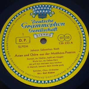 Bach Matthew Passion Richter , Rothschuh , Fischer-Dieskau DGG 136 233 Tulips