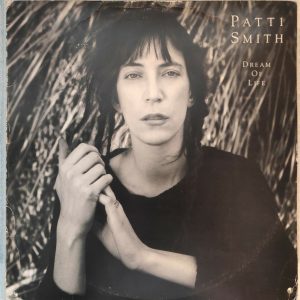 Patti Smith – Dream Of Life LP Orig 1988 Israel Pressing Arista Alternative Rock