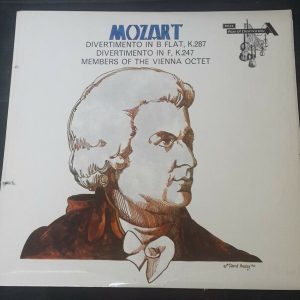 Mozart – Divertimento  Member of the Vienna Octet Decca SDD 290 LP EX